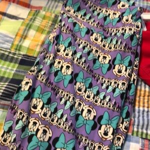 Lularoe Disney Minnie leggings.  Tall and Curvy